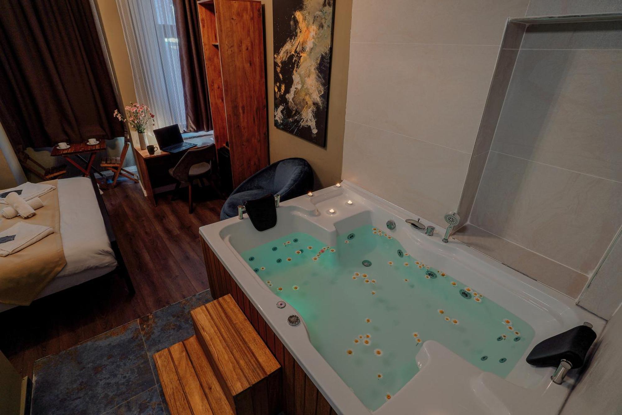The Beybun Hotel Istiklal Street Taksim อิสตันบูล ภายนอก รูปภาพ